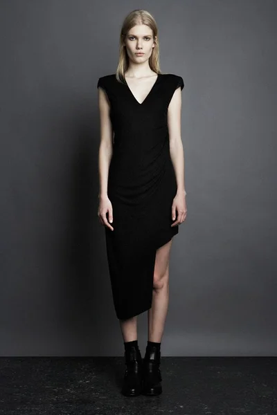 Look 11